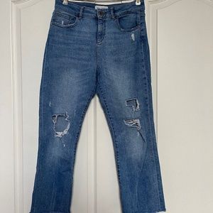 DL 1961 “Jerry” Straight Leg Distressed Jean